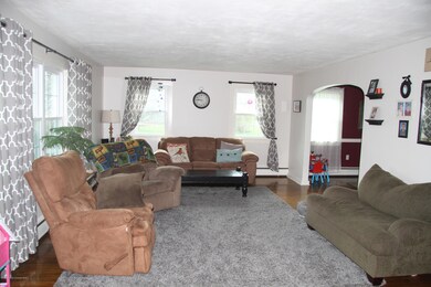 556 Amasa Rd, Factoryville, PA 18419 - photo 6