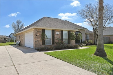 283 Oak Point Dr, La Place, LA 70068 - photo 2