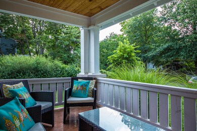 340 Chatham Rd, Columbus, OH 43214 - photo 4