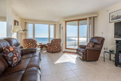 207 East Grand C3_W5_003
