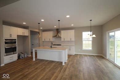 9095 Ambassador St, McCordsville, IN 46055 - photo 6