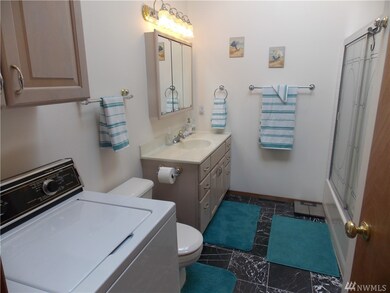 22812 Keating Rd E, Orting, WA 98360 - photo 4