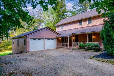 7562 River Rd, Olmsted Falls, OH 44138 - photo 3