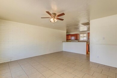 4142 N 47th Dr, Phoenix, AZ 85031 - photo 7