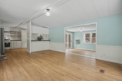 21 Vindale Rd, Hooksett, NH 03106 - photo 3