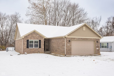 256 Patriots Landing, Fillmore, IN 46128 - photo 2