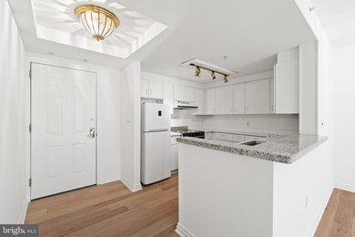 Emerson House on the Park unit 610, Washington, DC 20037 - photo 2