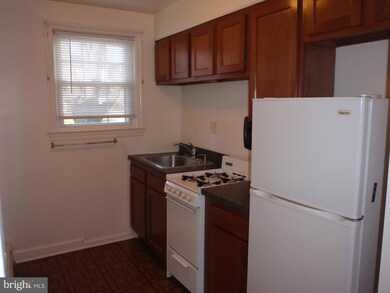 704 Laurel Ave unit 1, Laurel, MD 20707 - photo 6