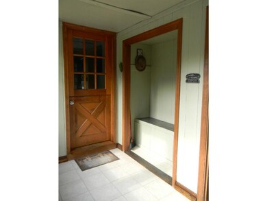 2 Rugby Rd, Nashua, NH 03063 - photo 4