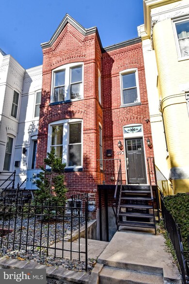 29 Q St NW, Washington, DC 20001 - photo 3