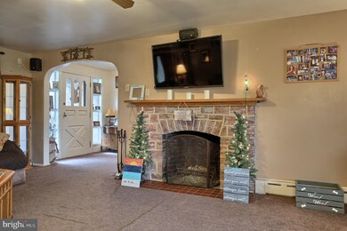 65 Ryan Ave, Tamaqua, PA 18252 - photo 6