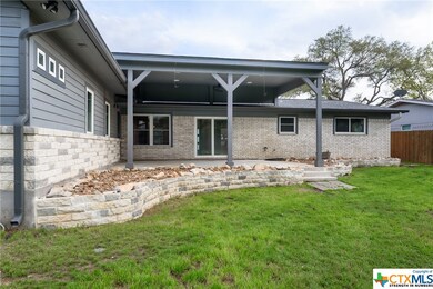 1321 Fieldcrest, New Braunfels, TX 78130 - photo 3