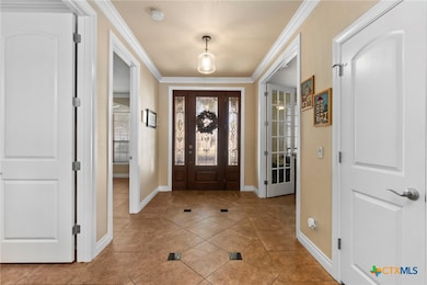 252 Mackenzie Dr, New Braunfels, TX 78130 - photo 2