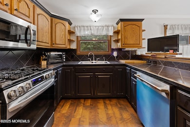 1069 W Veterans Hwy, Jackson, NJ 08527 - photo 2