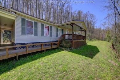 10 Mountain View, Alum Creek, WV 25003 - photo 2