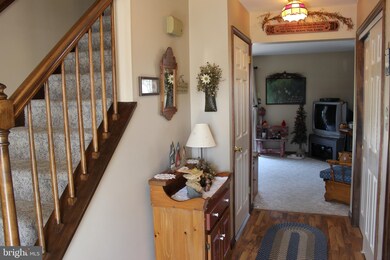 140 Gentry Dr, Perkasie, PA 18944 - photo 5