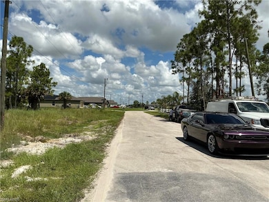 160 Yager Cir, Fort Myers, FL 33913 - photo 5