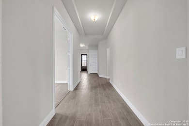 4190 Island Run, Schertz, TX 78108 - photo 6