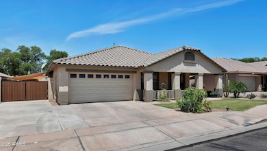 2852 S 96th St-large-003-009-2852 S 96th