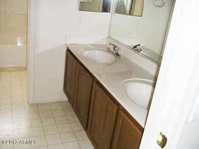 1652 W.172nd Ave Goodyr, AZ master bath