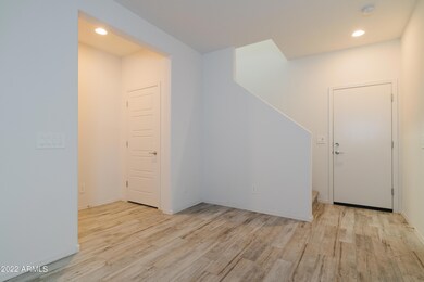 Entry-Flex