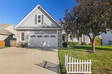 221 19th St SW, Altoona, IA 50009 - photo 5