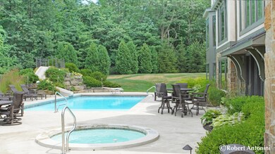 Pool & Hot Tub
