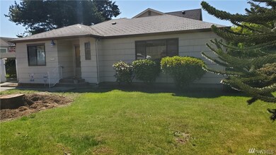 3304 Sunset Dr W, University Place, WA 98466 - photo 2