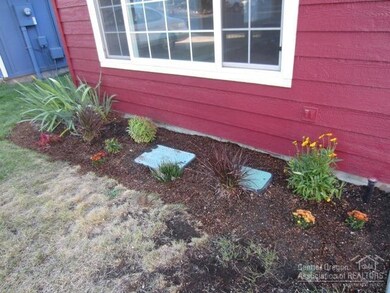 448 NE Alpenview Ln, Bend, OR 97701 - photo 2