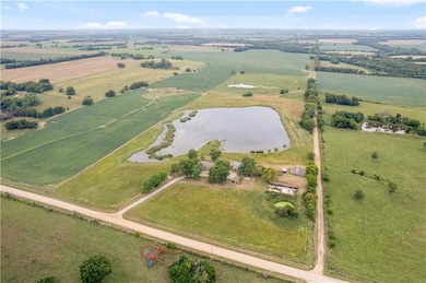 1698 9000 Rd, Oswego, KS 67356 - photo 2