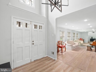 9420 Copenhaver Dr, Potomac, MD 20854 - photo 6