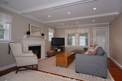 13 Thomas St unit 13, Belmont, MA 02478 - photo 3