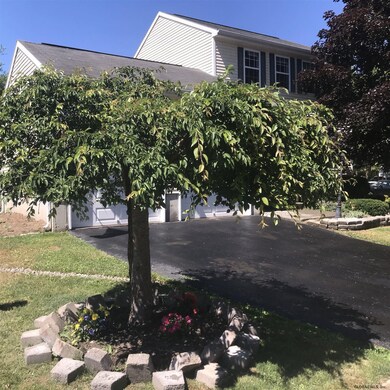 12 Wynantskill Way, Troy, NY 12180 - photo 5