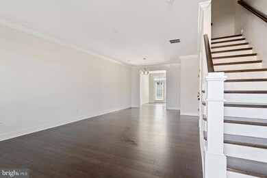 613 W Mulberry St, Kennett Square, PA 19348 - photo 2