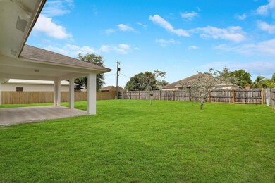 1942 SW Hampshire Ln, Port Saint Lucie, FL 34953 - photo 7