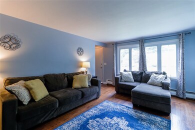 32 Darling St, Warwick, RI 02886 - photo 2