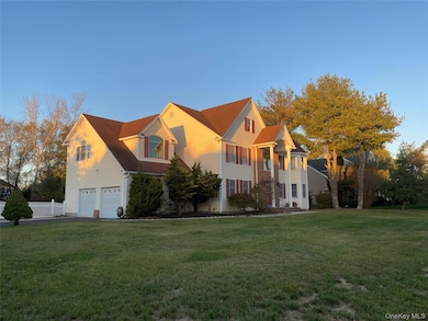 1 Pal Ct, Shoreham, NY 11786 - photo 3