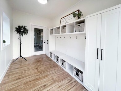 2907 Logan Ave, Des Moines, IA 50317 - photo 2