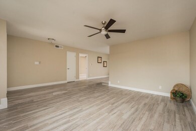 4726WCochiseDrGlendale-5