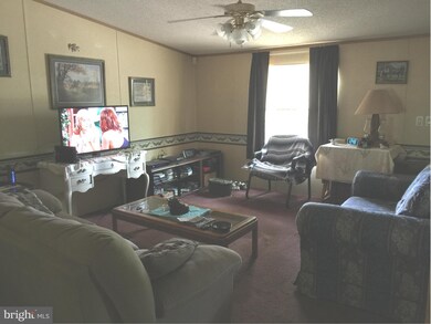 1403 Palmer Rd, Hedgesville, WV 25427 - photo 5