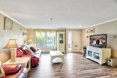 07-Living Room