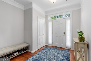 13640 Flying Squirrel Dr, Herndon, VA 20171 - photo 5