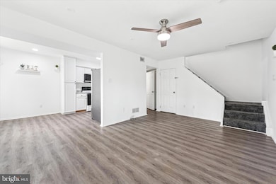 Altemus Farms unit BR4, Brookhaven, PA 19015 - photo 4