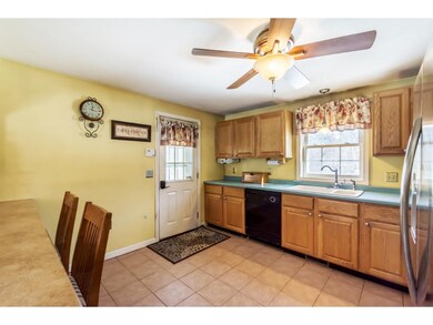 10 Pondview Dr, Pelham, NH 03076 - photo 5