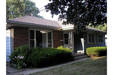 3313 Bel Aire Rd, Des Moines, IA 50310 - photo 2