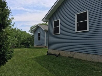 1504 E 300 S, La Porte, IN 46350 - photo 4