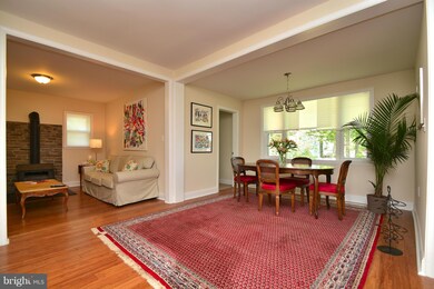 901 N Woodward Dr, Essex, MD 21221 - photo 7