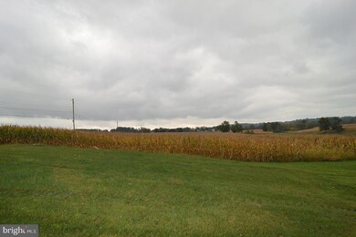 452 Hunter Liggett Dr, Shoemakersville, PA 19555 - photo 4