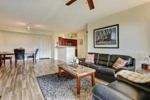 11740 St Andrews Place Unit-large-005-10