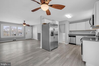 1036 Kendall Rd, Wilmington, DE 19805 - photo 6